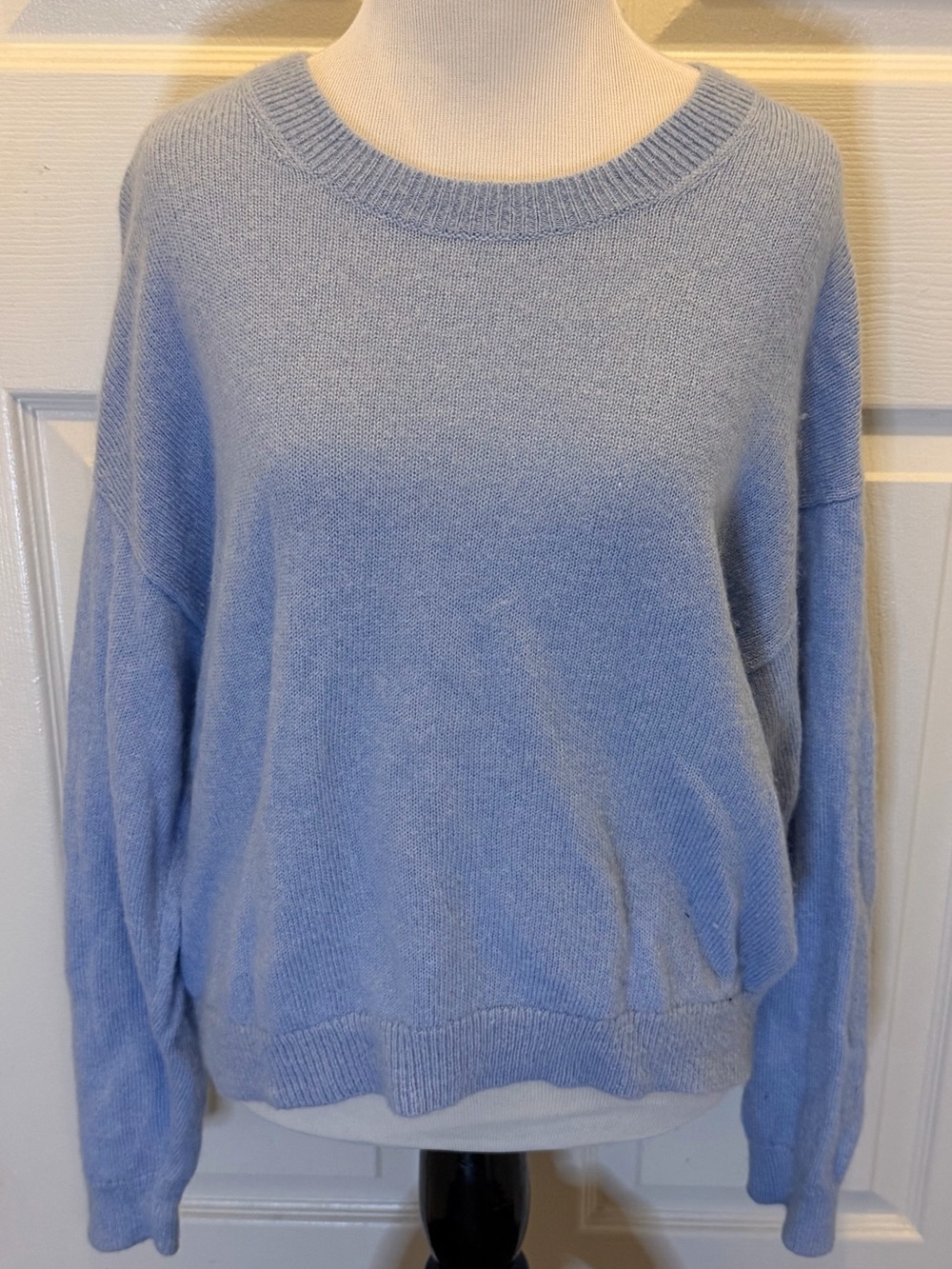 Vineyard Vines Women’s Alpaca Solid Blue Knitted Crewneck Sweater Size M Preppy